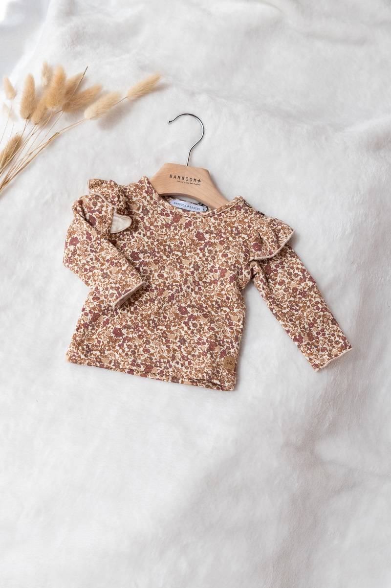Shirt volant e pantaloncino corto