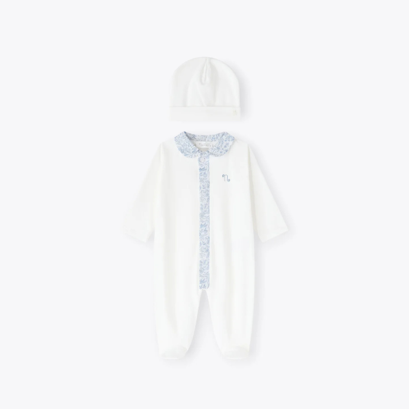 Tutina e berretta avorio in jersey azzurro