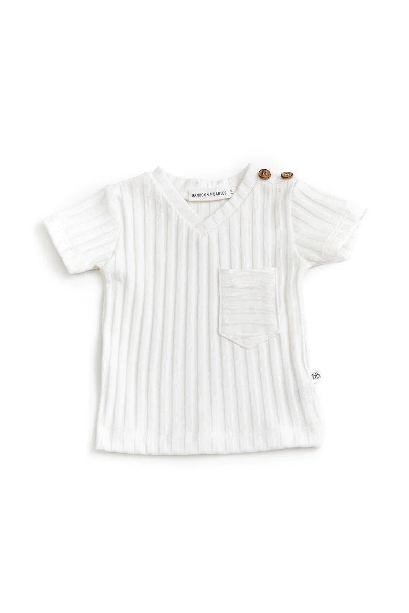 Shirt scollo V Bianco con Pantaloncino Cammello